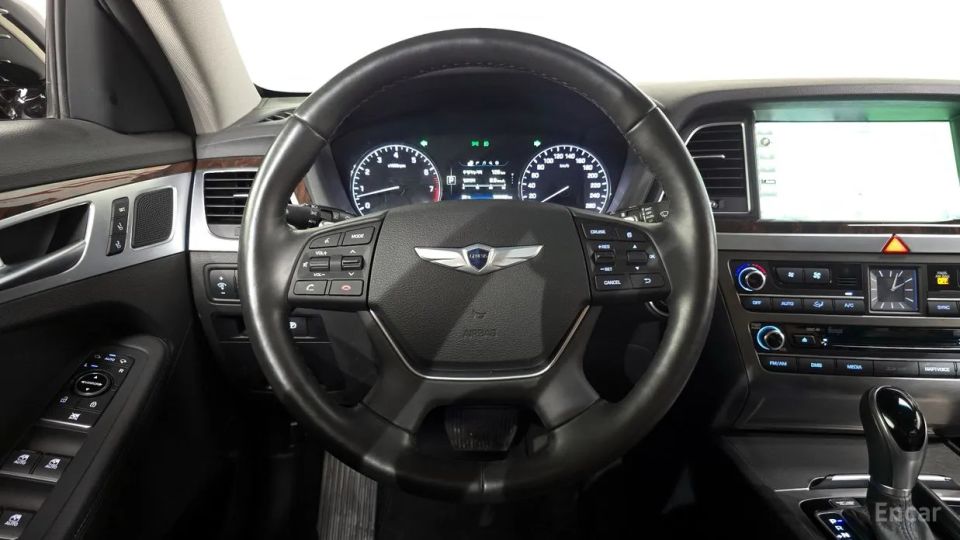Hyundai Genesis