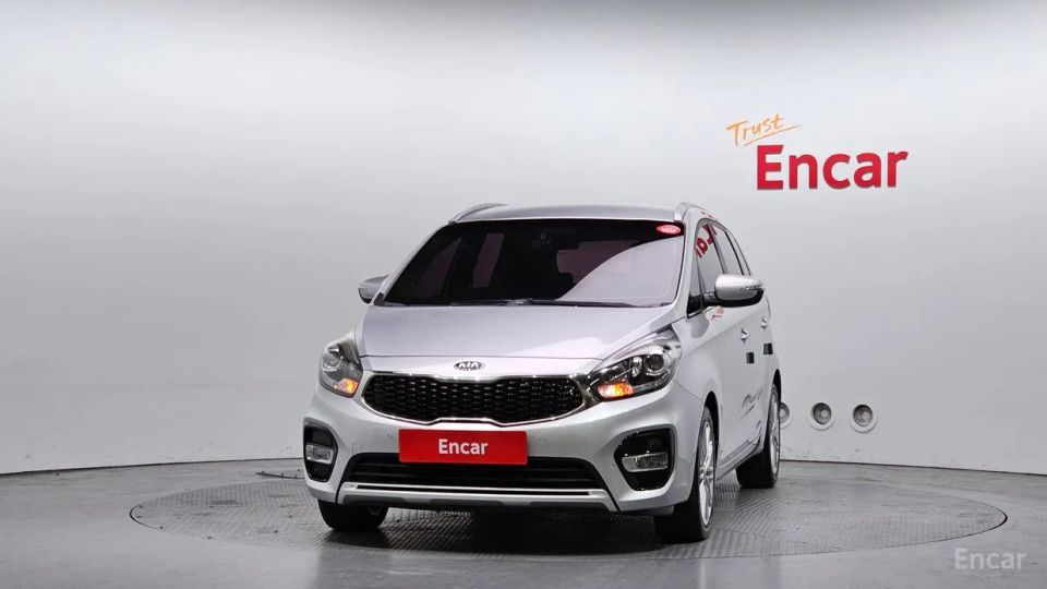 Kia Carens