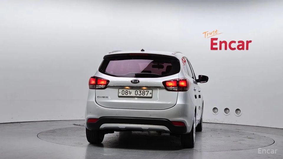 Kia Carens