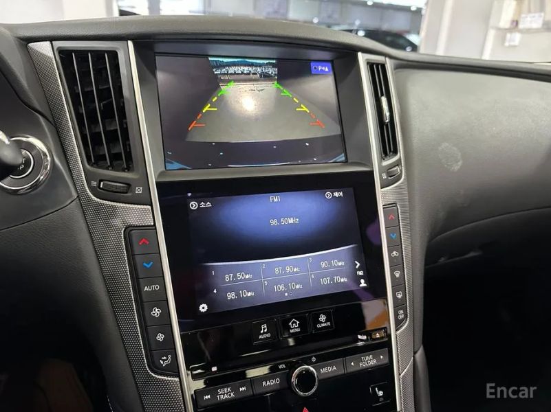 Infiniti Q50