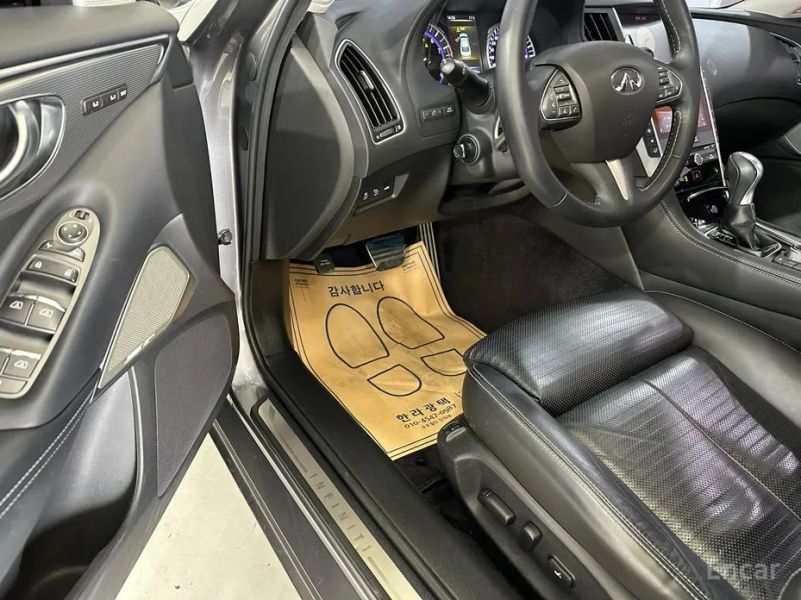 Infiniti Q50