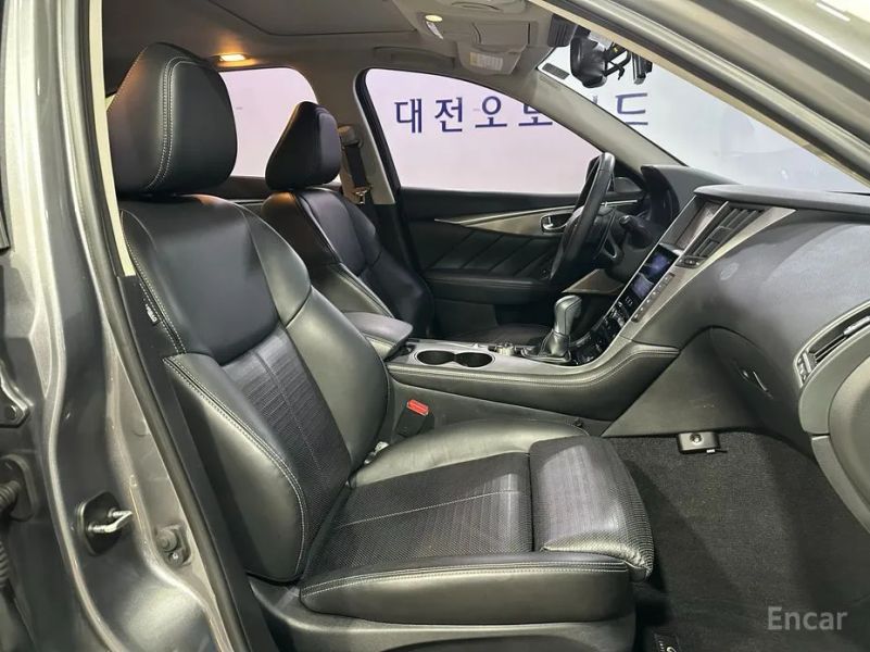 Infiniti Q50
