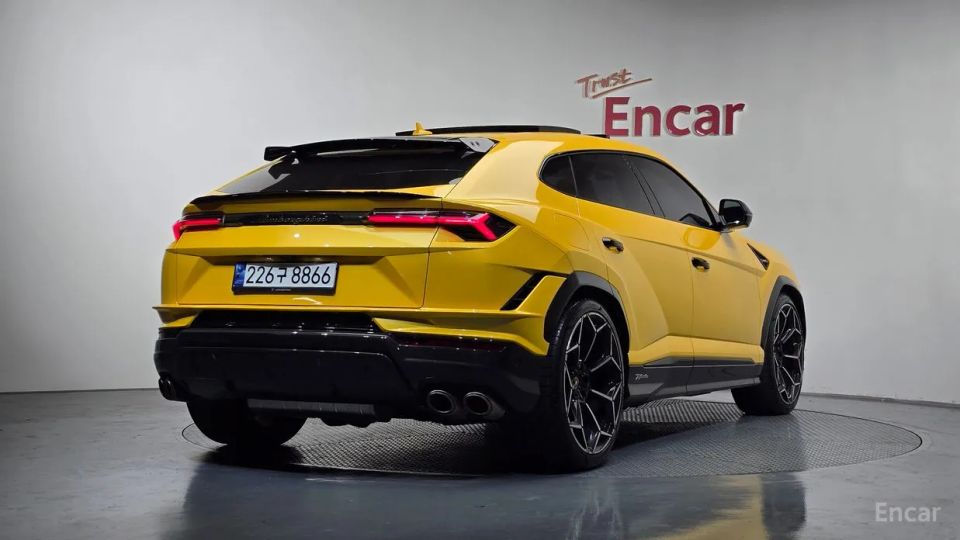Lamborghini urus