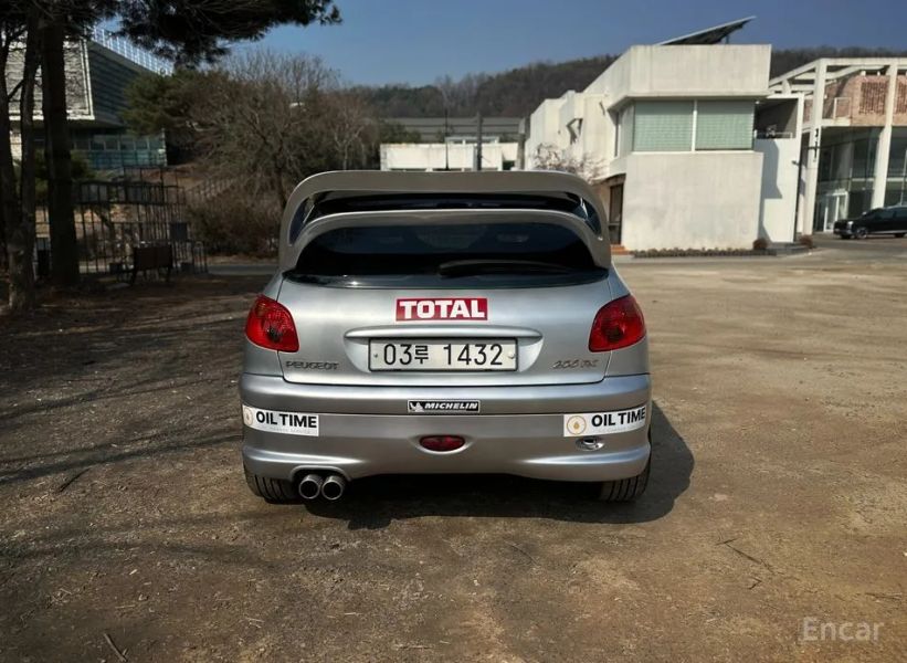 Peugeot 206