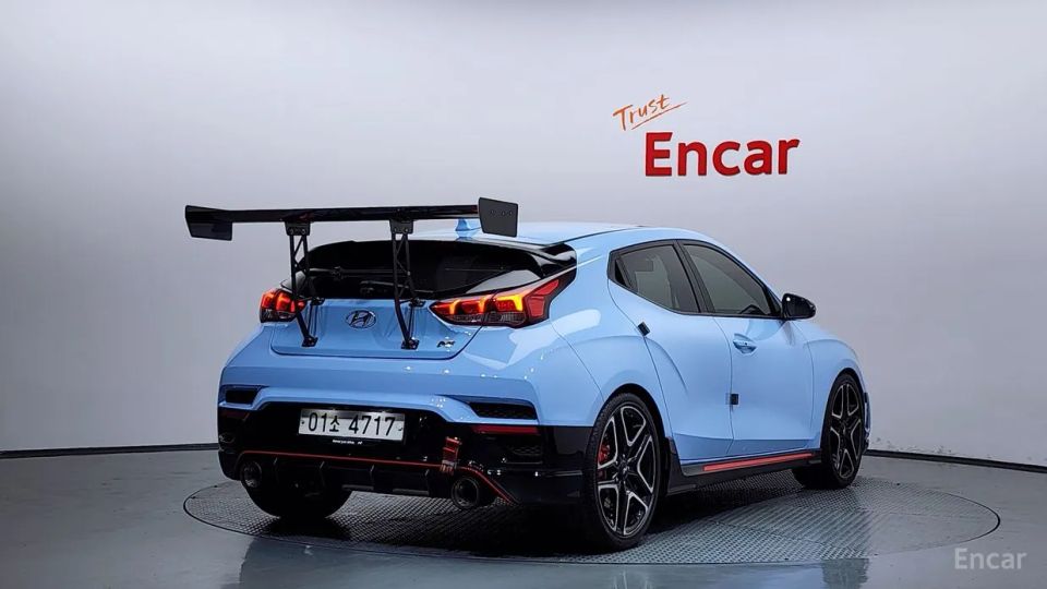 Hyundai Veloster