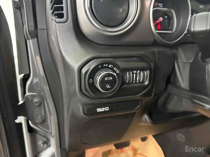 Jeep gladiator