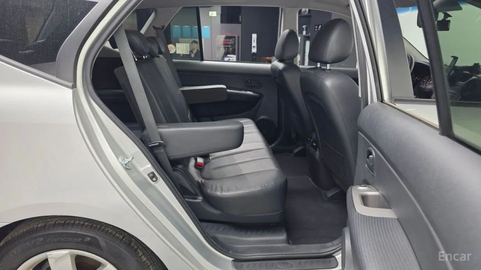 Kia Carens