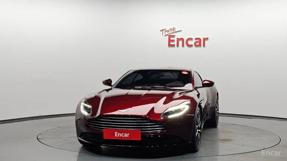 Astonmartin DB11
