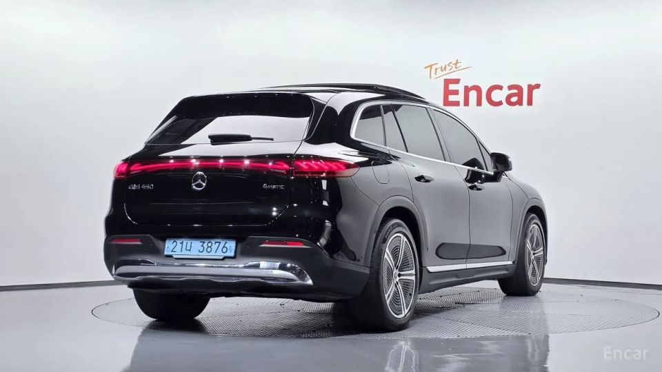 Mercedes-Benz EQS