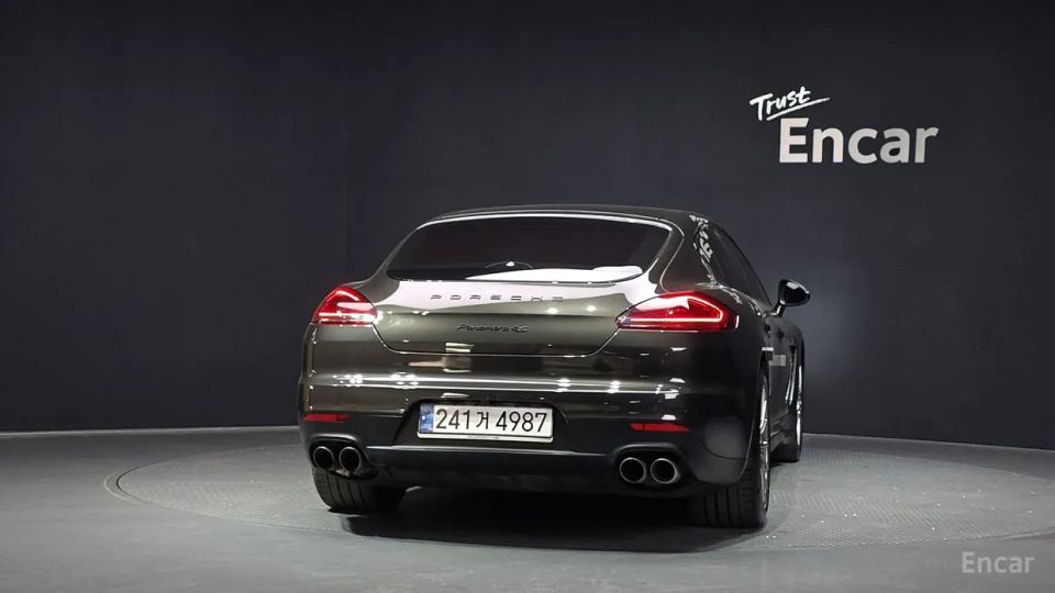 Porsche Panamera