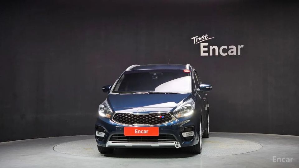 Kia Carens