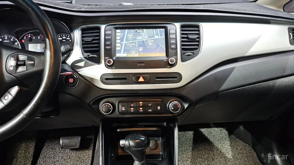 Kia Carens