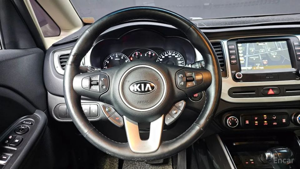 Kia Carens