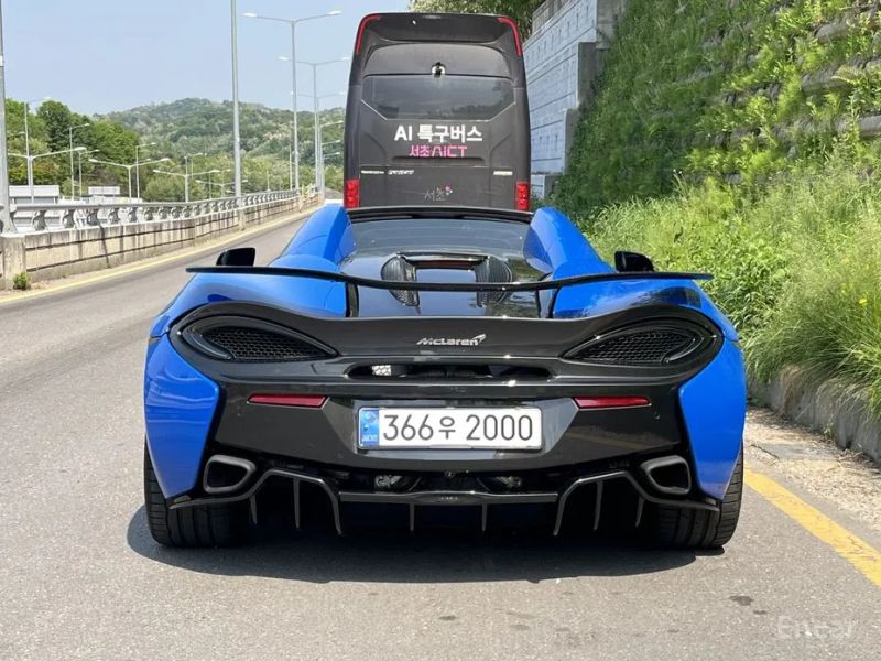 Mclaren 570S