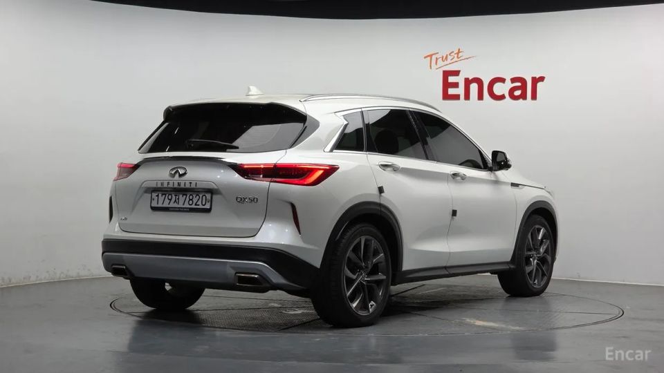 Infiniti QX50