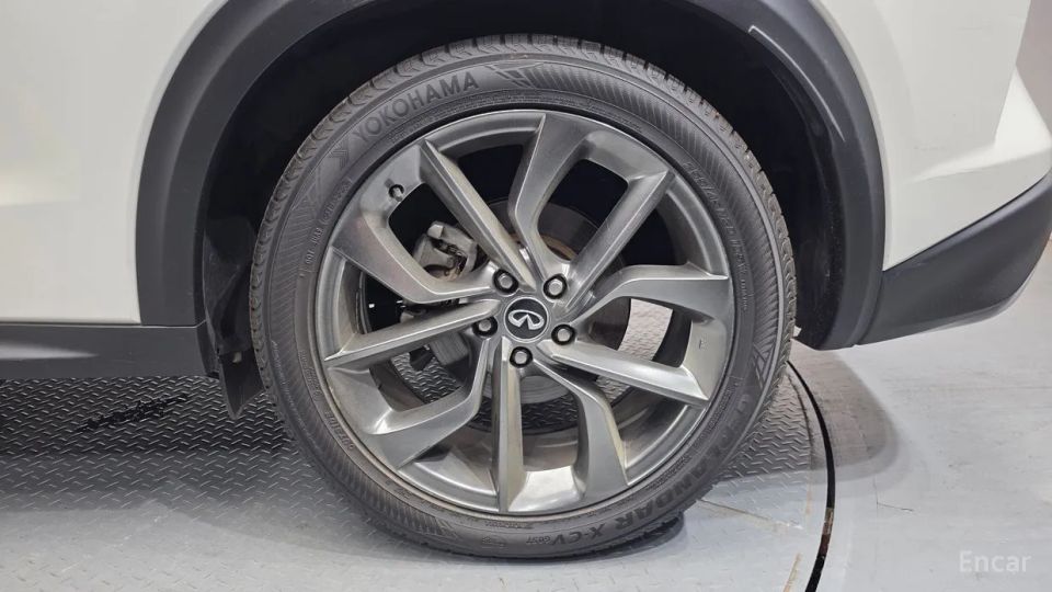 Infiniti QX50