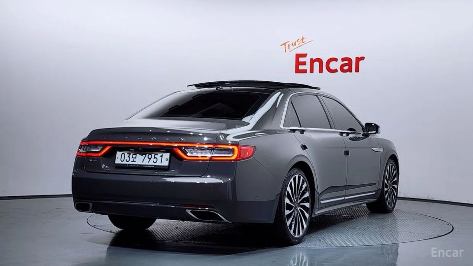 Lincoln Continental