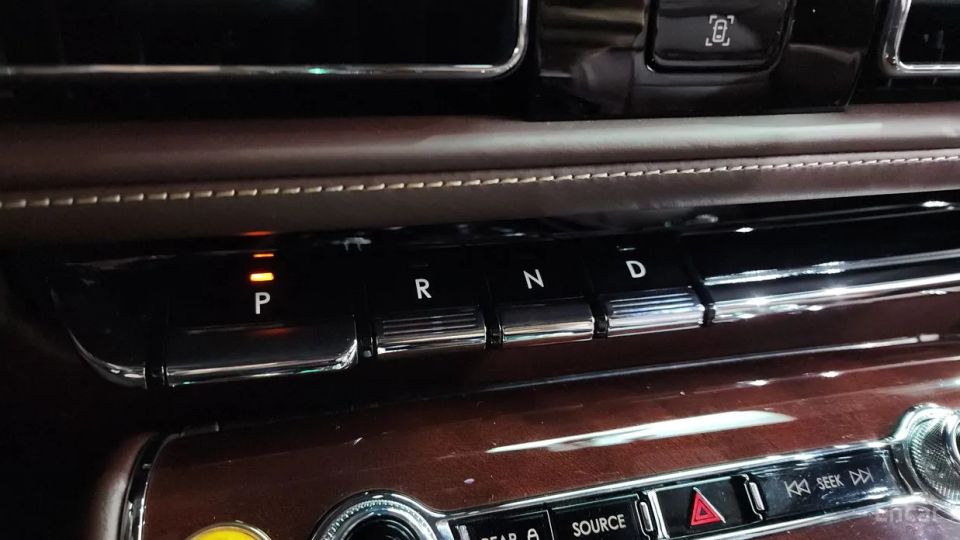 Lincoln Aviator