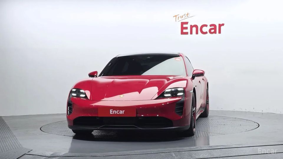 Porsche Taycan