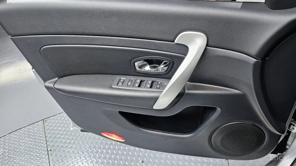 Renault-KoreaSamsung SM5
