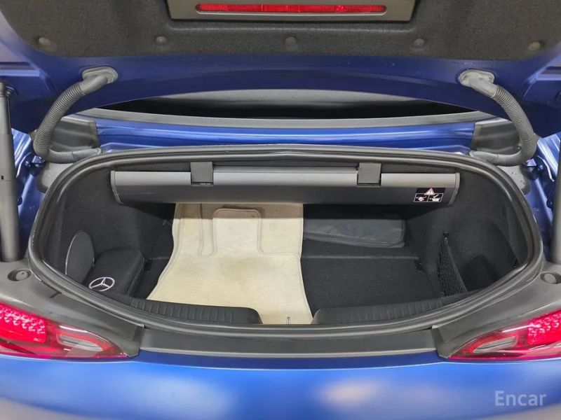 Mercedes-Benz SL-Class