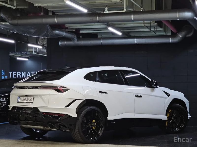 Lamborghini urus