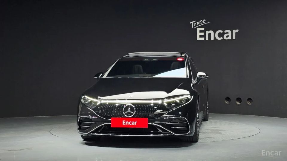 Mercedes-Benz EQS