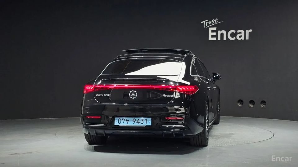 Mercedes-Benz EQS
