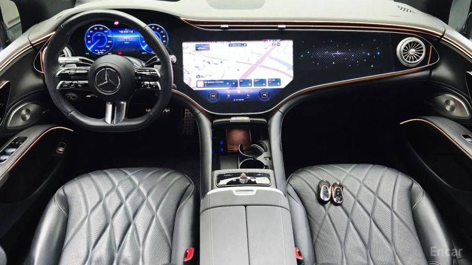 Mercedes-Benz EQS