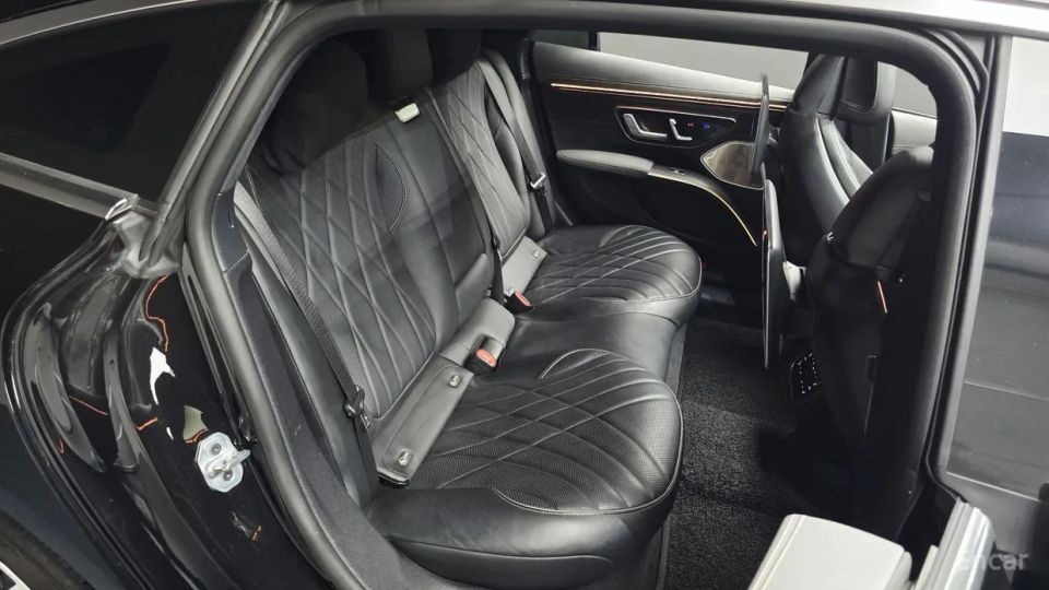 Mercedes-Benz EQS
