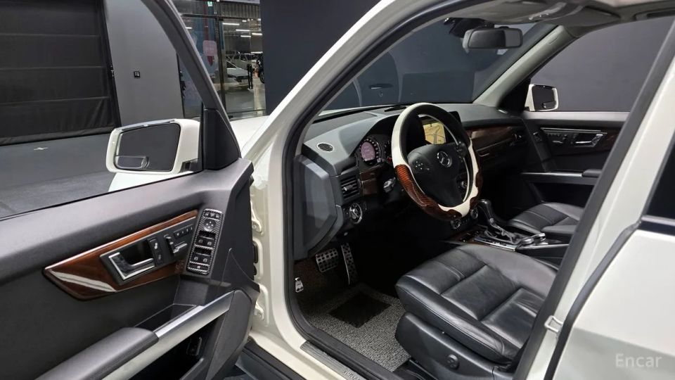 Mercedes-Benz GLK-Class
