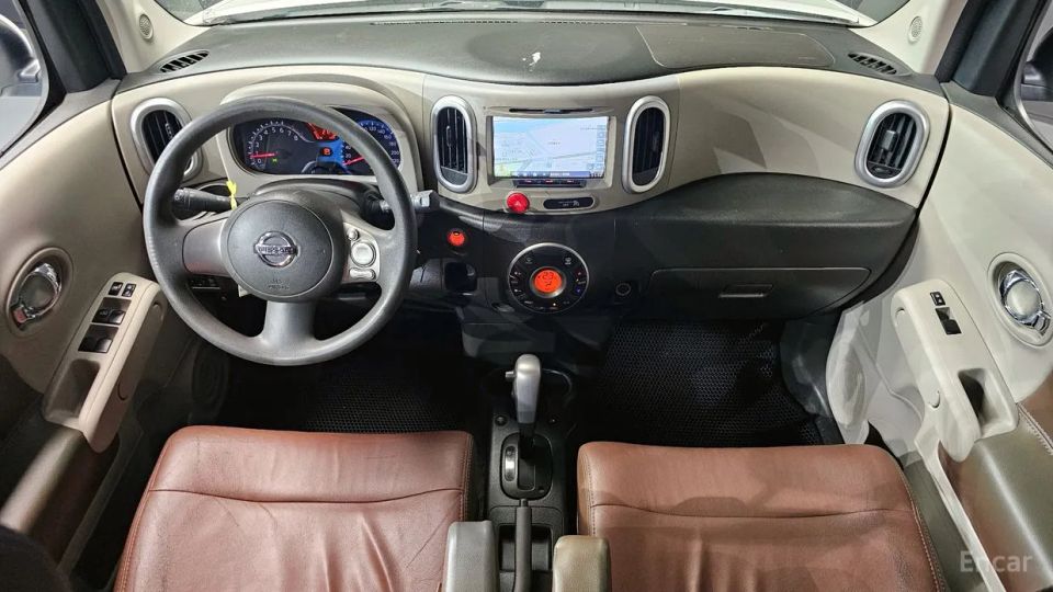 Nissan Cube