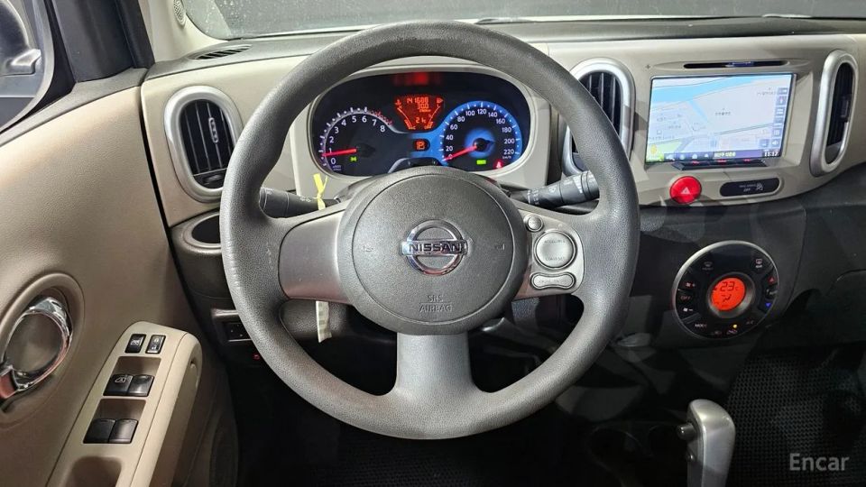 Nissan Cube