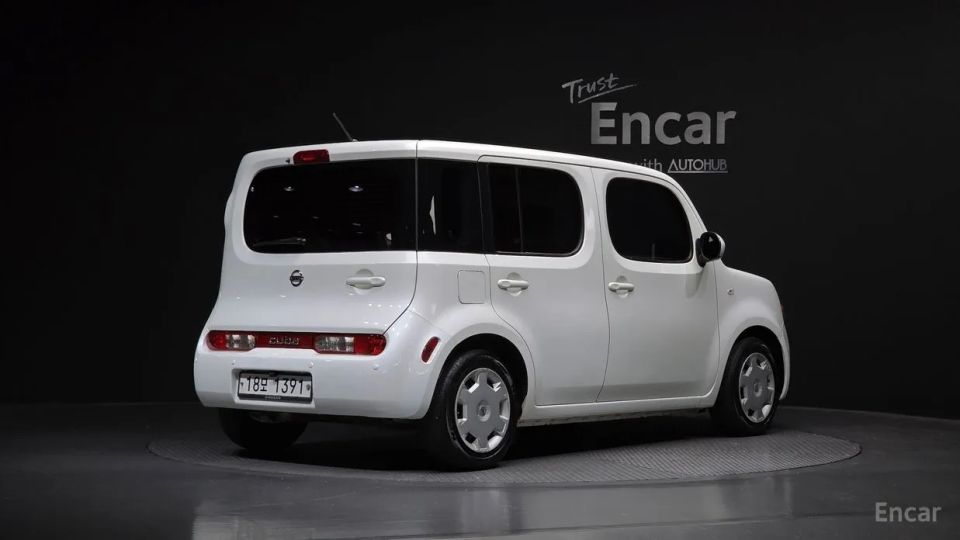 Nissan Cube