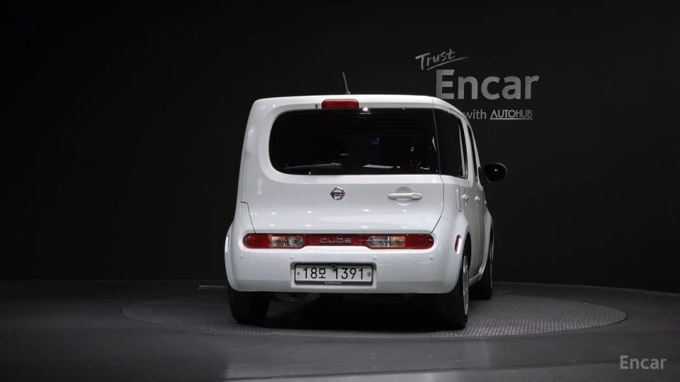 Nissan Cube
