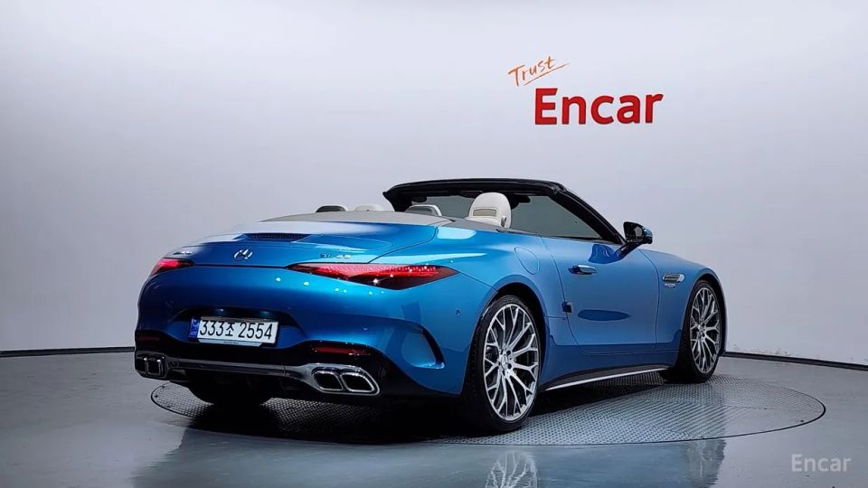 Mercedes-Benz SL-Class