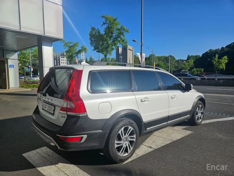 Volvo XC70
