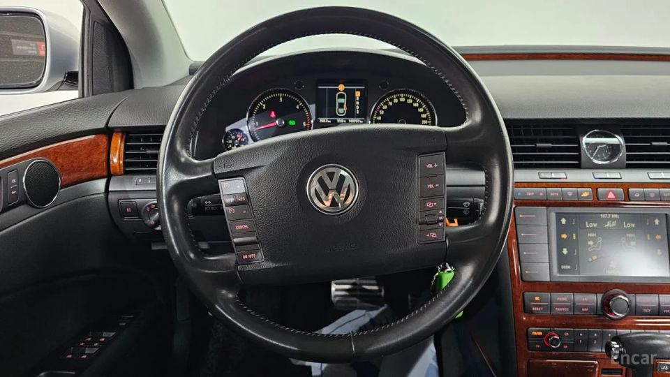 Volkswagen Phaeton
