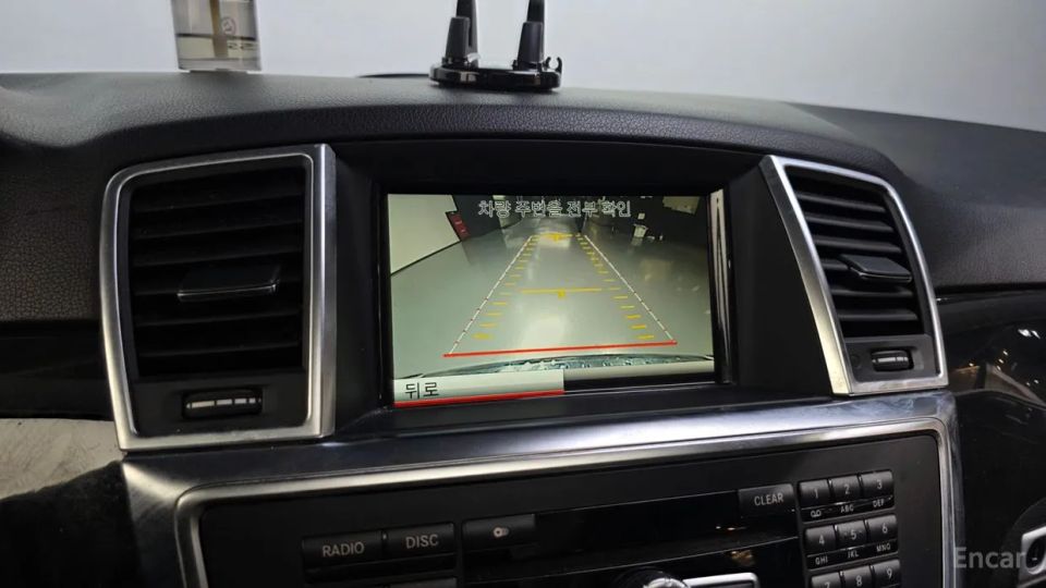 Mercedes-Benz M-class