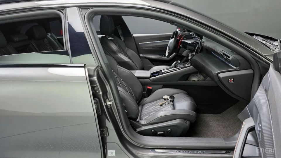 Peugeot 508
