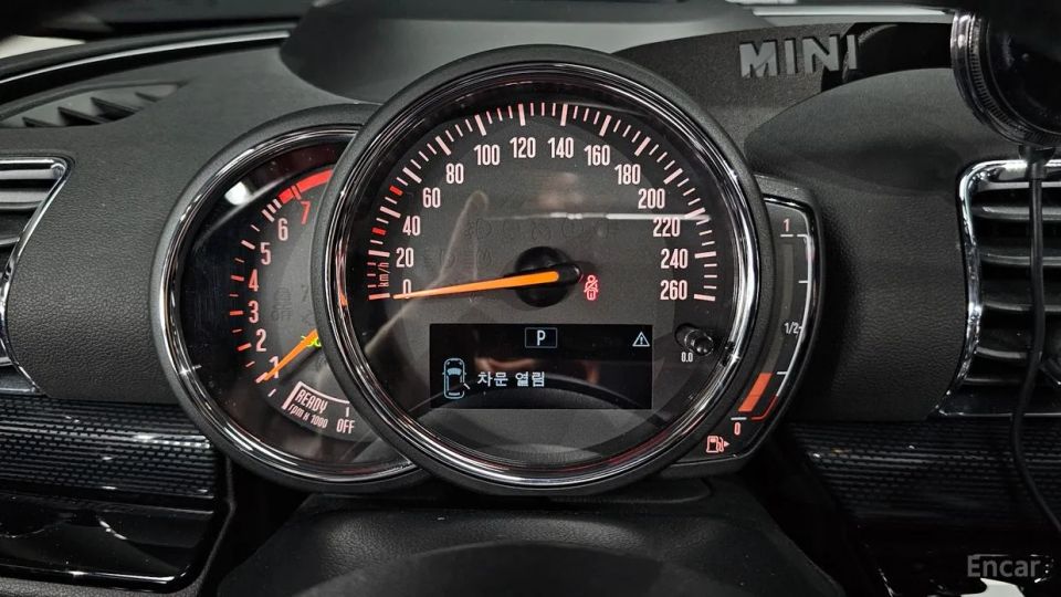 Mini clubman