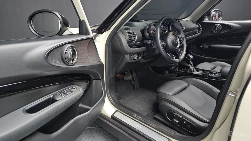 Mini clubman