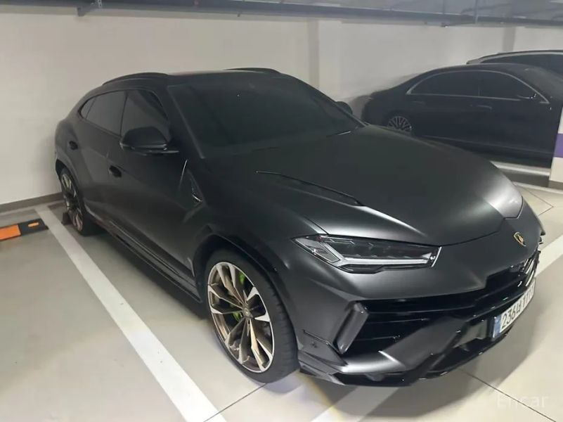 Lamborghini urus
