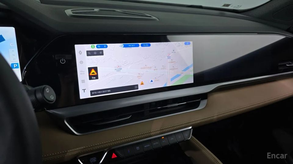 Renault-KoreaSamsung Grand Koleos