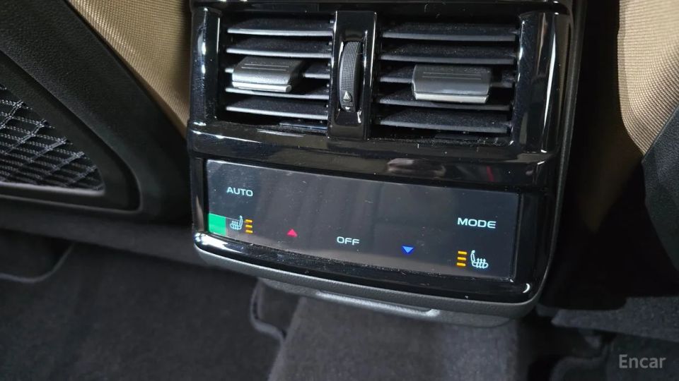 Renault-KoreaSamsung Grand Koleos