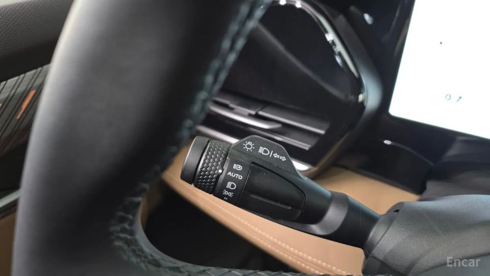 Renault-KoreaSamsung Grand Koleos