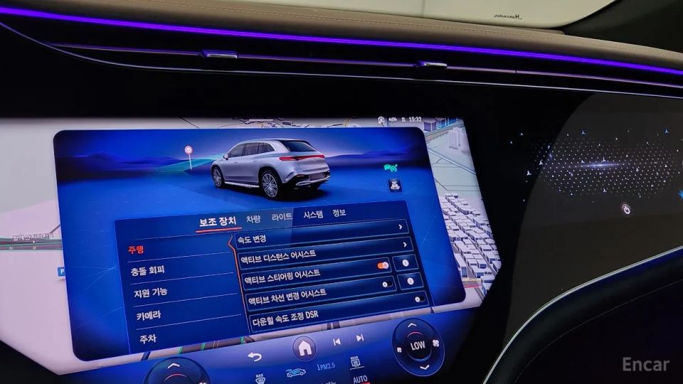 Mercedes-Benz EQS