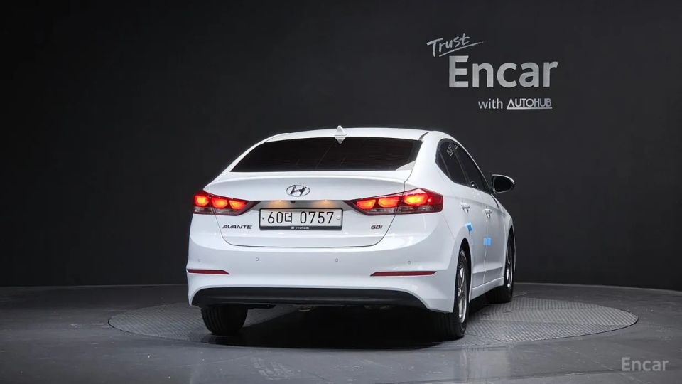 Hyundai AVANTE