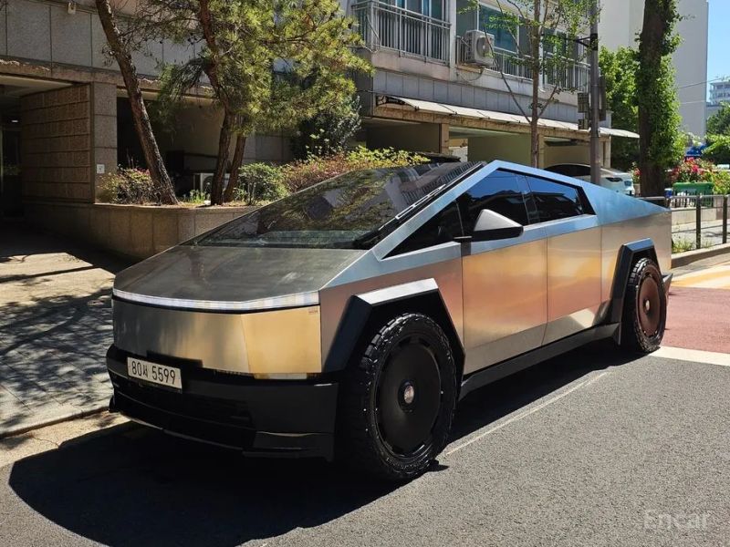 Tesla Cybertruck