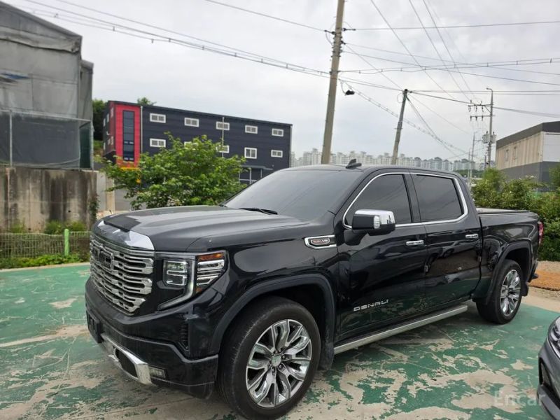 GMC Sierra
